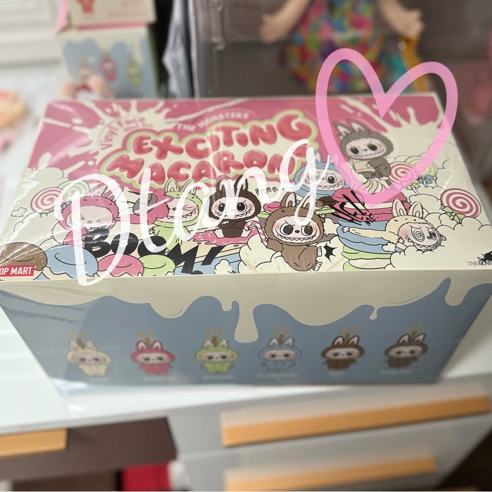 SOLD‼️‼️Labubu Macaron Set